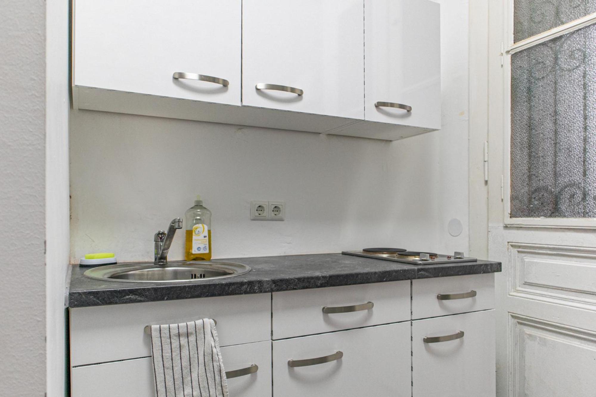 Budget City Stay - Near Wiener Stadthalle Ideal For Longstays Exterior photo